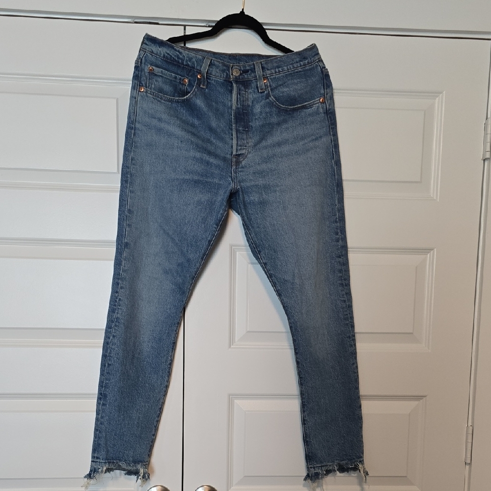 Levi's 501 Ankle Jeans